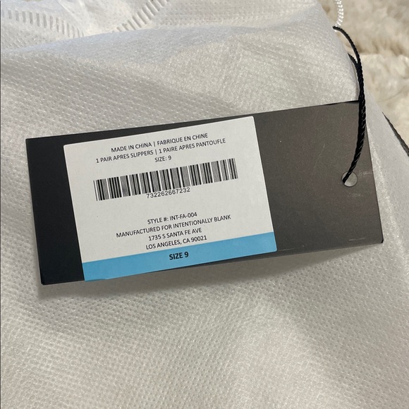 INTENTIONALLY BLANK Tan Apres Slipper - Picture 8 of 8